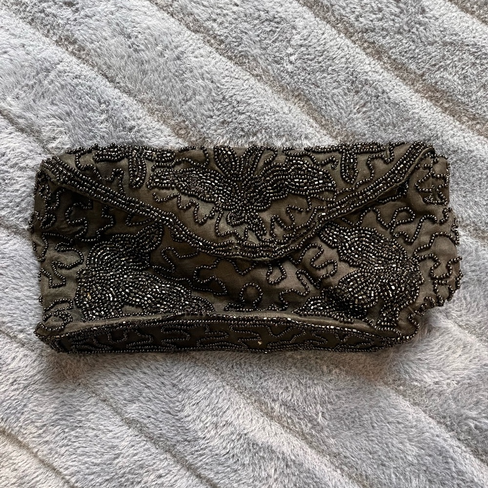 Elegant Beaded Clutch in Black and Gray